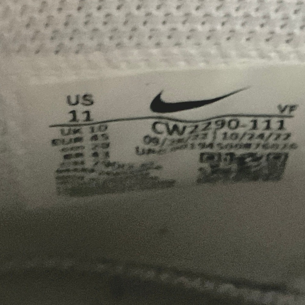 Nike Air Force 1 High 07 Triple White Mens Sneakers CW2290-111 Size 11 - Picture 4 of 12